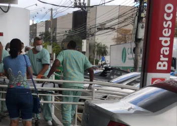 TENTATIVA DE ASSALTO EM BANCO DE CAMPO GRANDE!! CLIENTE É BALEADO
