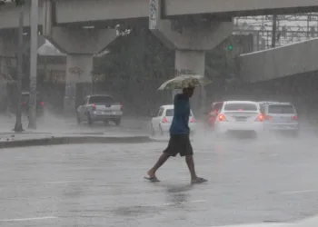 Rio já registra mais chuva nesta terça-feira do que o esperado para todo mês de setembro