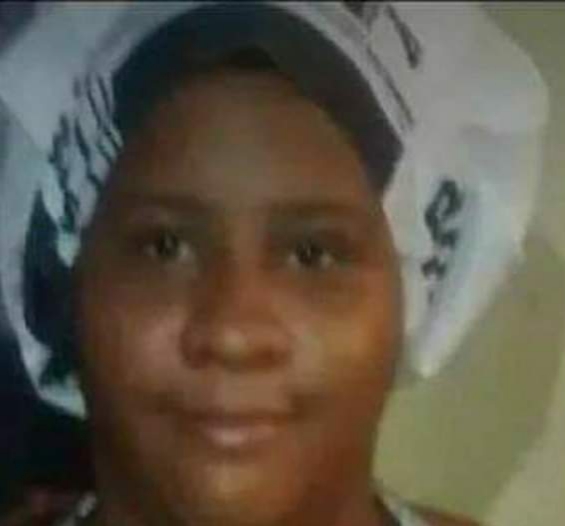 MULHER NEGRA DENUNCIA RACISMO EM SUPERMERCADO DE SANTA CRUZ  E É DEMITIDA