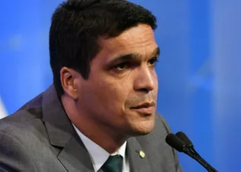 Glória a Deuxxxx!! Cabo Daciolo não será candidato a Prefeito em 2020