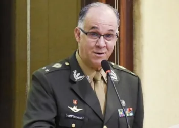 Chefe do Centro de Inteligência do Exército morre de Covid-19