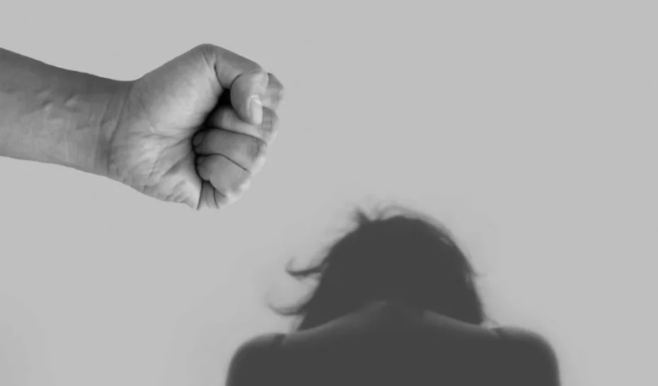 Governo deve criar cadastro nacional de estupradores