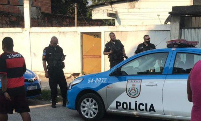 URGENTE!! ADOLESCENTE É MORTA EM CAMPO GRANDE!!