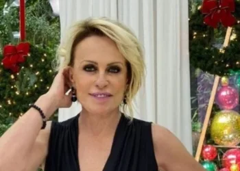 Fãs pedem Ana Maria Braga no SBT e acusam Globo de desvalorização