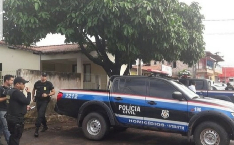 Advogado é preso após esquecer pendrive com pornografia infantil em fórum