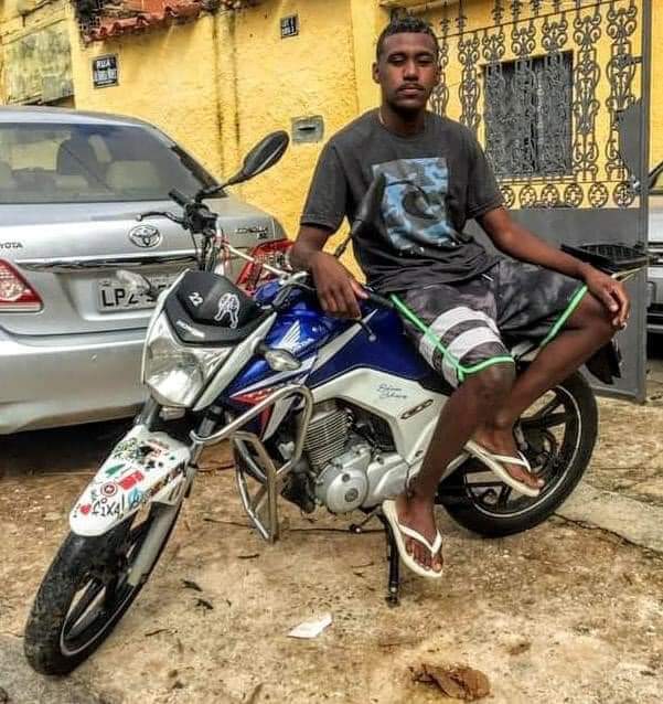JOVEM MORRE NUM ACIDENTE EM CAMPO GRANDE E NF