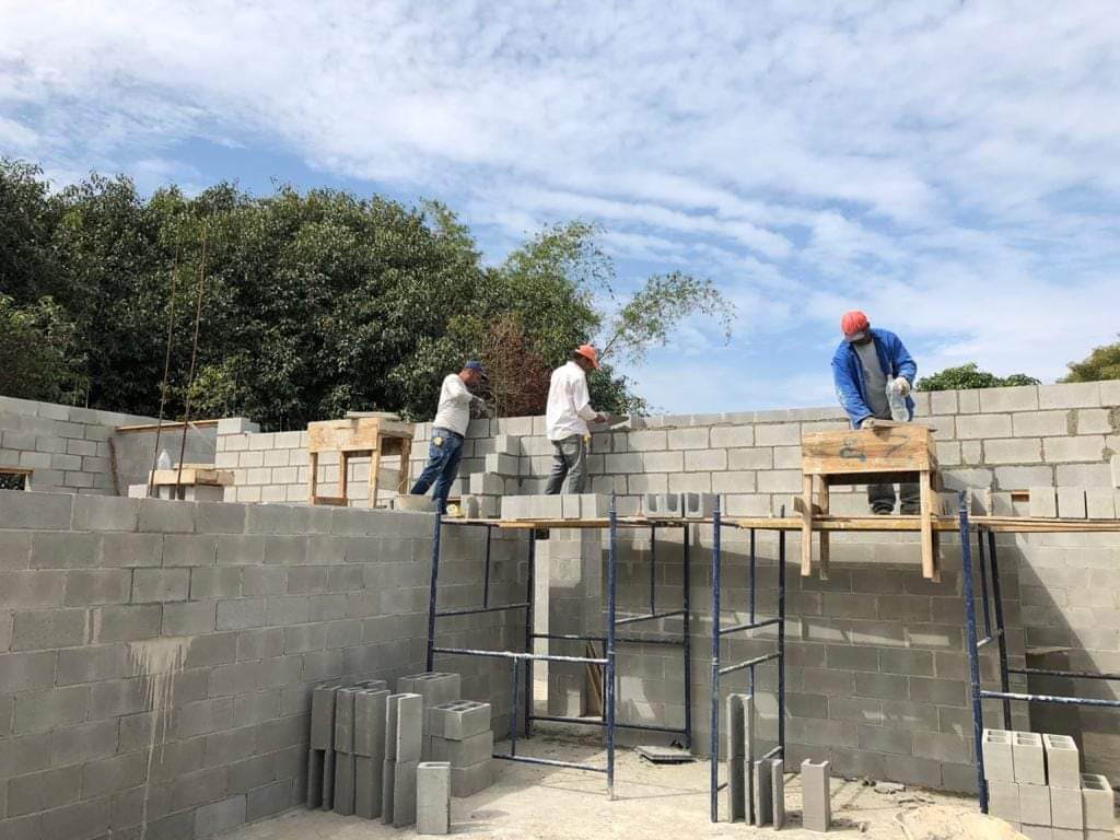 empresário anônimo financia construção de cozinha industrial e padaria que vão funcionar com fins assistenciais na zona oeste