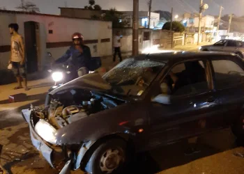 MOTORISTA BÊBADO  É PRESO EM CAMPO GRANDE POR CAUSAR ACIDENTE ( fotos))
