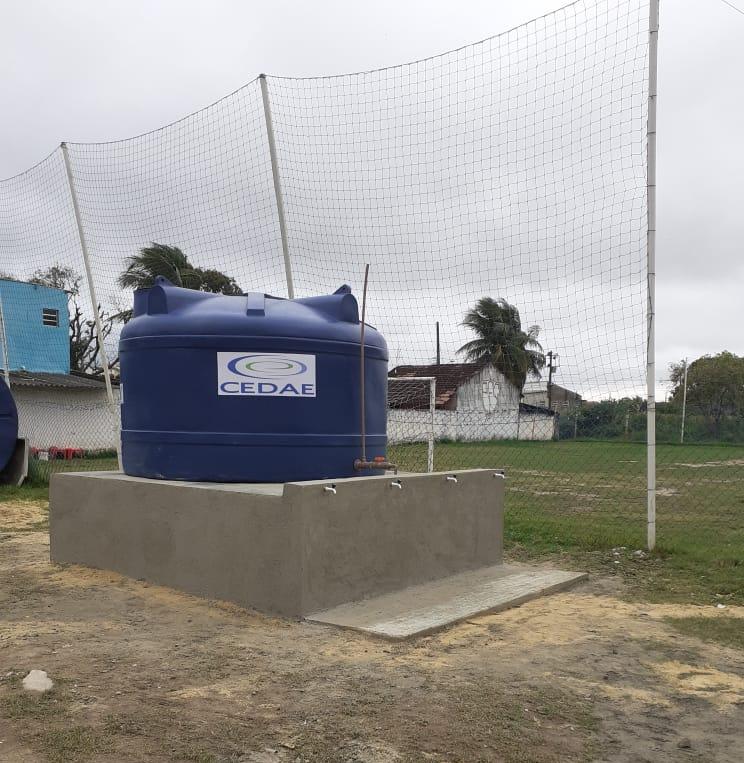 CEDAE REFORÇA O ABASTECIMENTO DA COMUNIDADE JARDIM MARAVILHA, EM GUARATIBA