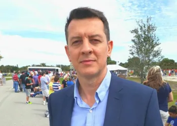 Ex-repórter da Globo aluga e vende imóveis nos EUA