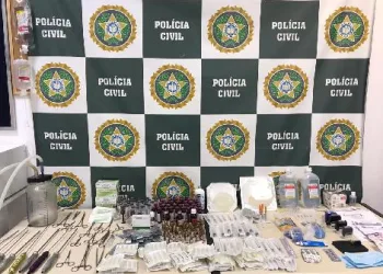 Polícia prende médico no RJ e interdita clínica que fazia lipoaspiração irregular