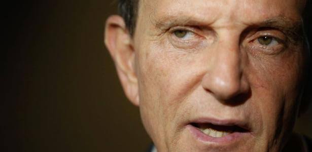Crivella articula com aliados barrar impeachment na Câmara