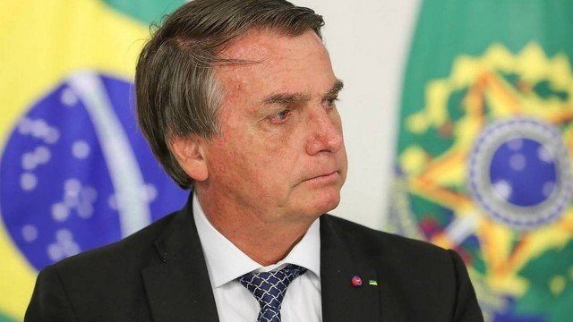 Bolsonaro sanciona lei que cria cadastro de estupradores condenados com perfil genético e impressão digital