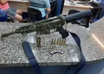 PM troca tiros com bandidos que estavam em salão de festas em Itaguaí