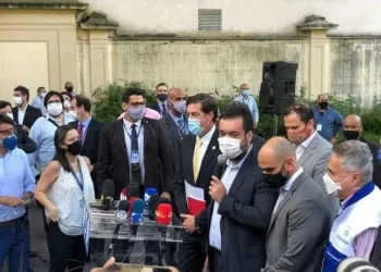 URGENTE GOVERNADOR DO RIO ANUNCIA TESTAGEM EM MASSA NO RIO E DESCARTA LOCKDOWN