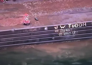 Três vítimas de acidente com carro no Cais do Porto serão enterradas nesta sexta-feira