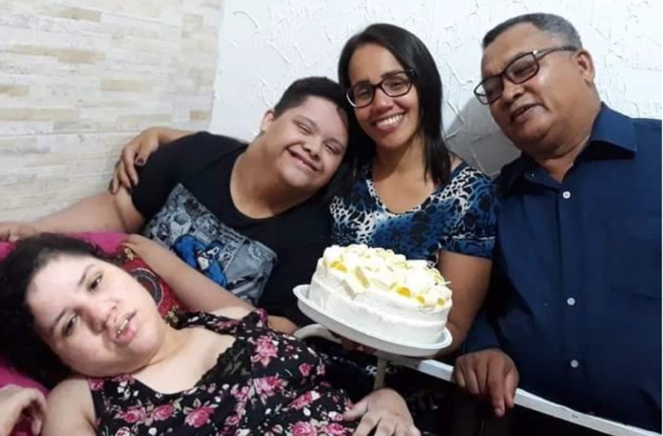 Casal de pastores morre de covid em dois dias e deixa 2 filhos deficientes