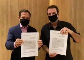 Paes quer trazer a vacina contra o COVID-19 de São Paulo para o Rio