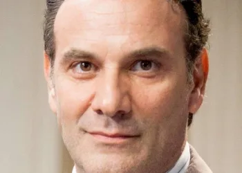 ATOR MARCO RICCA ESTÁ INTUBADO EM UTI DO RIO APÓS CONTRAIR COVID-19