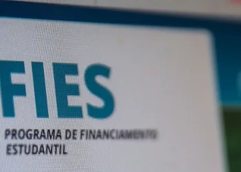 Fies oferecerá 93 mil vagas para financiamento estudantil em 2021