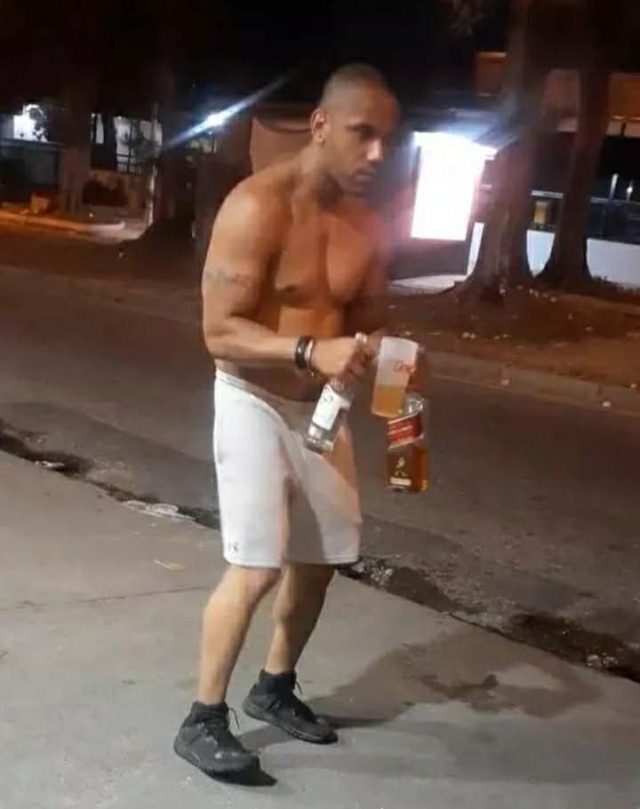 JUSTIÇA DO RIO CONCEDE LIBERDADE AO BOMBEIRO QUE ATROPELOU E MATOU CICLISTA NO RIO