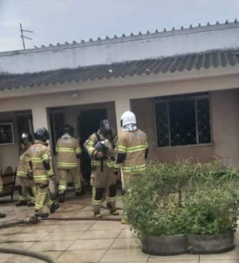 PRINCÍPIO DE INCÊNDIO NUMA CASA EM CAMPO GRANDE
