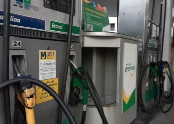 PETROBRAS ANUNCIA REDUÇÃO NOS PREÇOS DA GASOLINA E DO DIESEL
