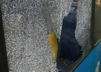 URGENTE!! BRTs são atacados em Guaratiba ( fotos)