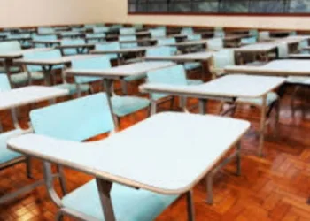 Escolas do Rio devem ser reabertas na segunda-feira