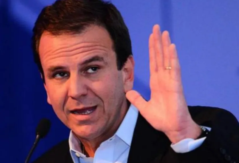 Prefeito Eduardo Paes negocia com a vacina Sputnik V