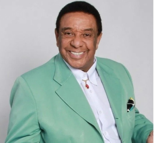 MORRE DE COVID O CANTOR AGNALDO TIMÓTEO