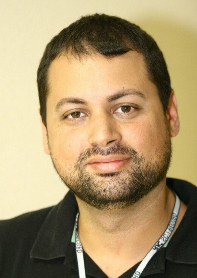 Jornalista morre de Covid-19, mesmo em isolamento por 1 ano