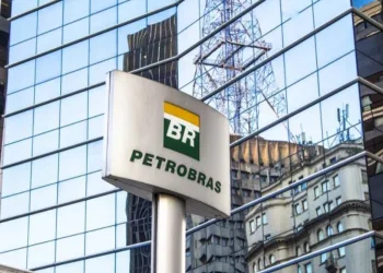 Petrobras anuncia R$ 76 milhões destinados ao combate à Covid