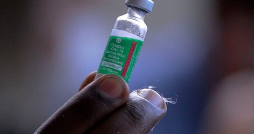 Bio-Manguinhos produz 900 mil doses de vacina contra covid-19 por dia