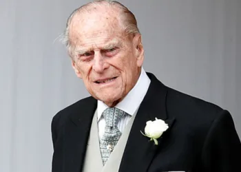 Príncipe Philip morre aos 99 anos, no Castelo de Windsor