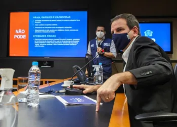 Prefeitura mantém medidas restritivas para alguns setores e determina ajustes nos horários das atividades econômicas