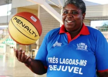 Campeã mundial de basquete, Ruth de Souza morre, aos 52 anos, vítima da Covid-19