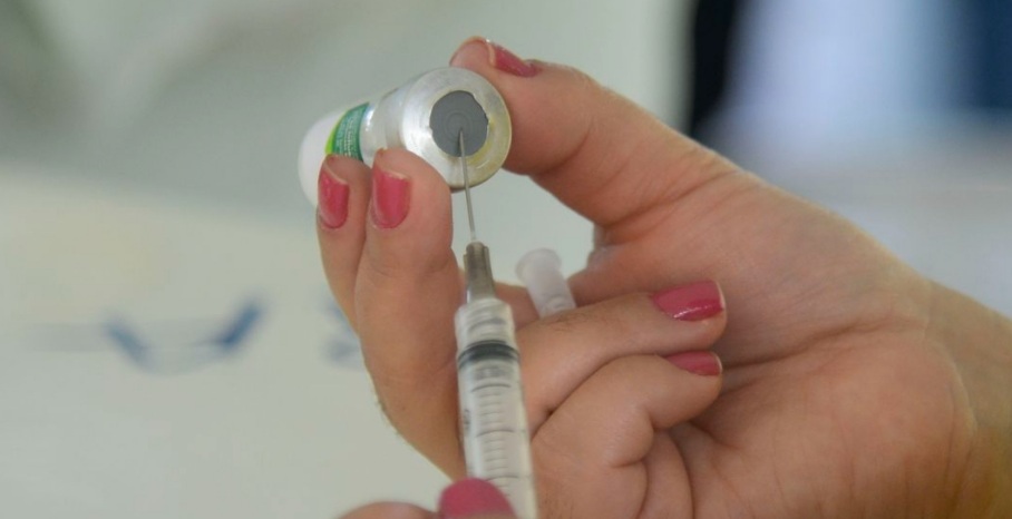 Rio começa a vacinar hoje crianças e gestantes contra gripe