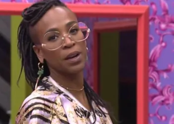 Karol Conká retorna às redes sociais após eliminação no ‘BBB 21’