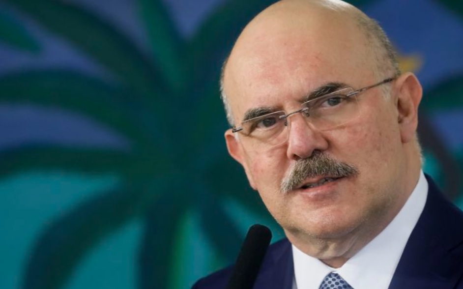 Ministro da Educação afirma que crianças ‘não leem, mas sabem colocar camisinha’