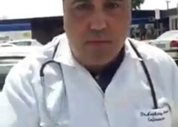 MORRE NO RJ ANTHONY FERRARI, ENFERMEIRO FAMOSO NAS REDES SOCIAIS VÍTIMA DE COVID-19