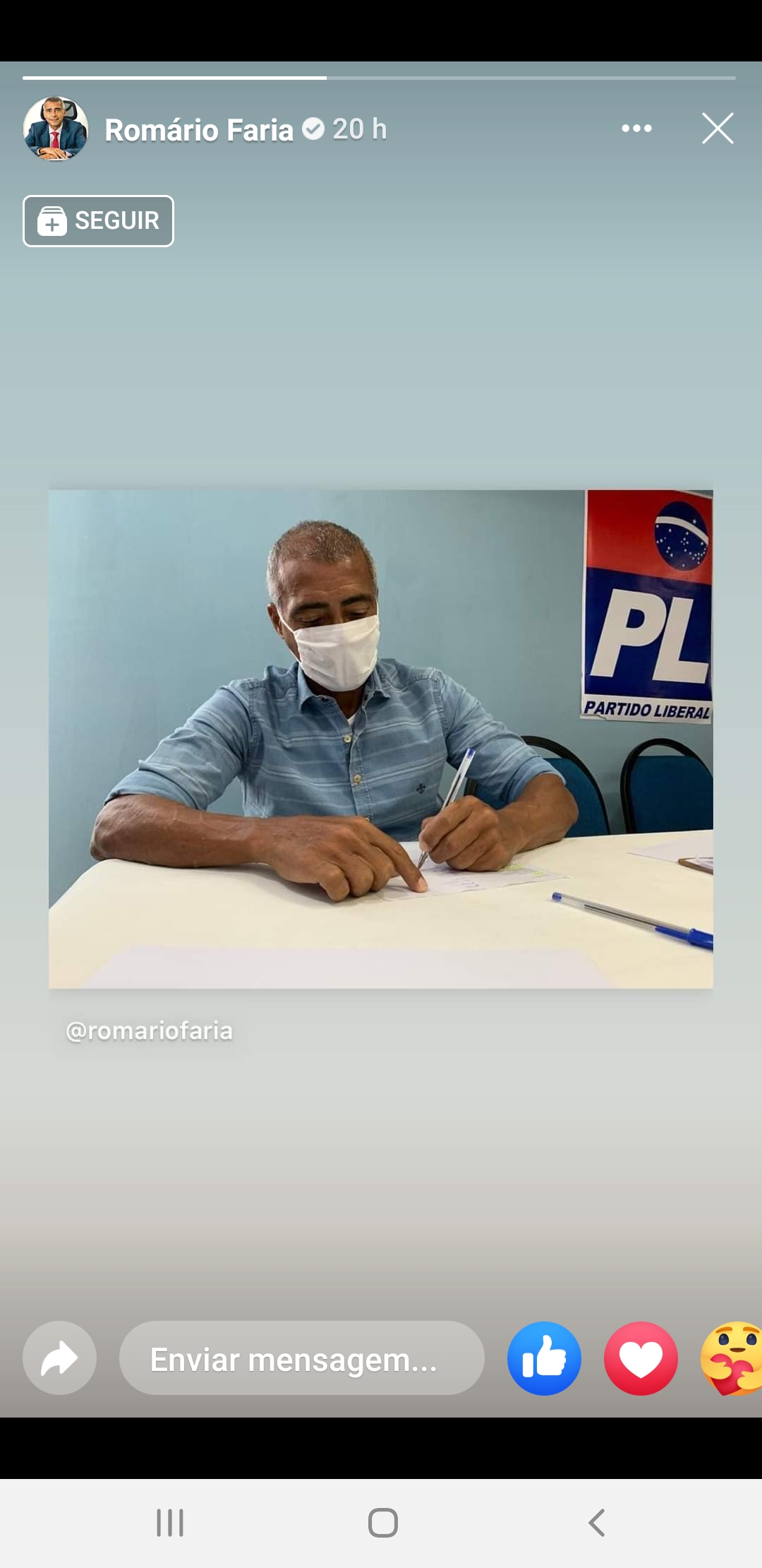 Senador Romário assina filiação ao Partido Liberal (PL)