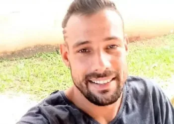 Homem morre ao ser levado à força para clínica de reabilitação