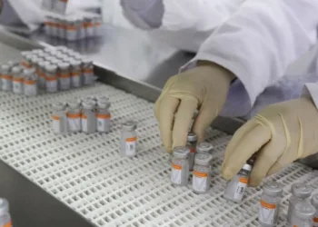 Butantan entrega mais 1 milhão de doses de vacinas contra covid-19