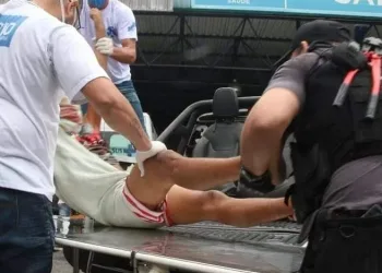 OPERAÇÃO NO JACAREZINHO DEIXA 25 MORTOS E 2 FERIDOS.