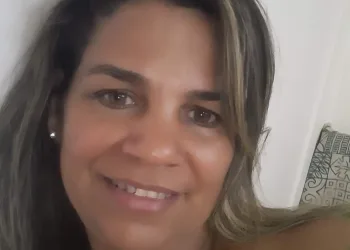 PASTOR MATA EX ESPOSA NA ZONA OESTE