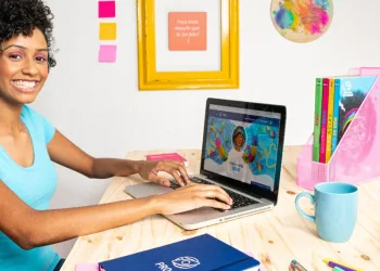 Estado faz parceria com a Procter & Gamble para capacitar 6 mil jovens