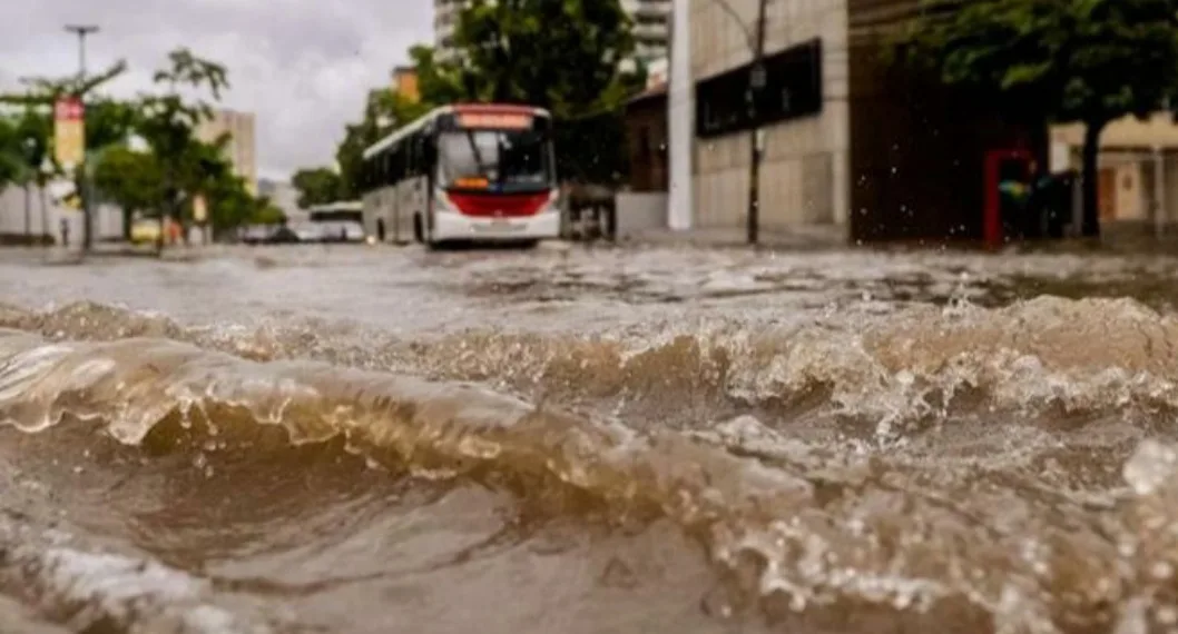 TEMPESTADE CASTIGA CAMPO GRANDE!! COMO SE PREVINIR?