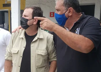 Em visita à Campo Grande, Paes anuncia melhorias em bairros como iluminação em LED para ruas