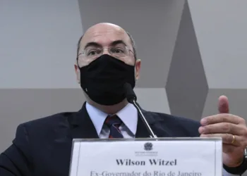 Witzel ataca Bolsonaro diz que presidente deixou “governadores à mercê”
